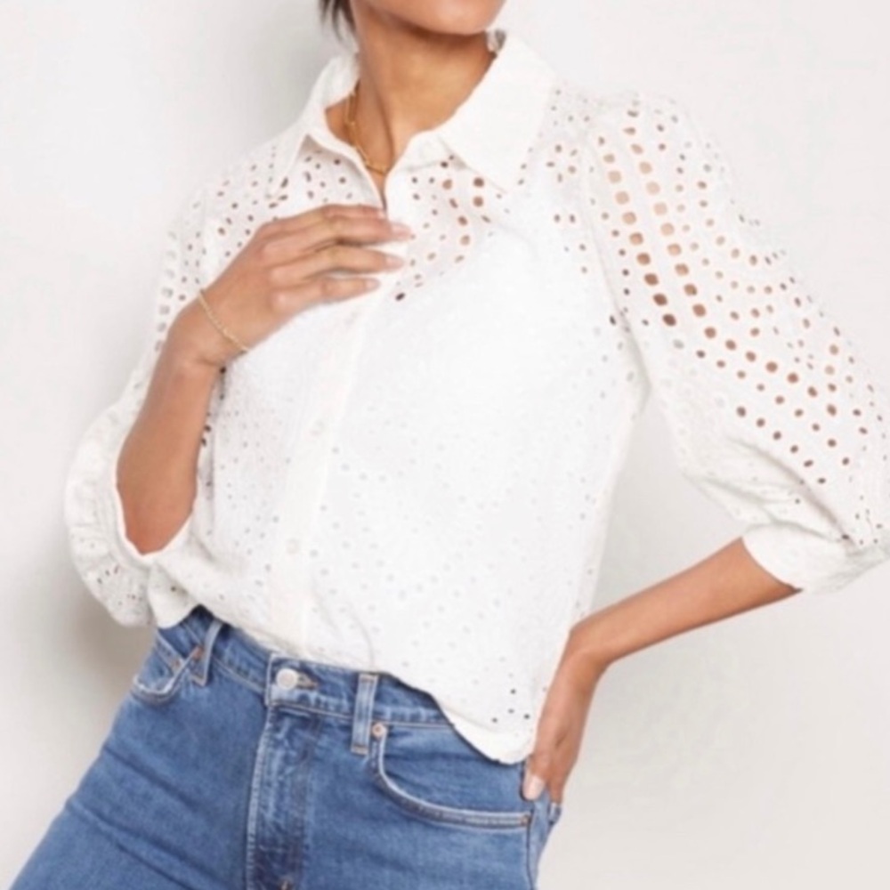 Evereve Cayla White Eyelet Button Down Top M